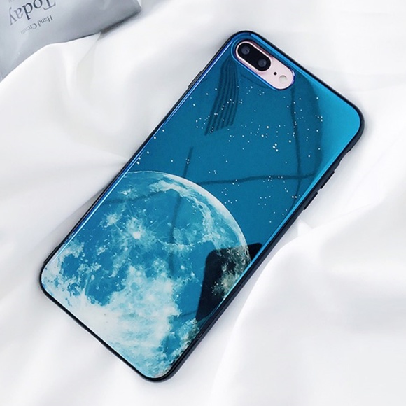 NEW iPhone Max/XR/XS/X/7/8/7+/8+ Shiny Earth Case - Picture 2 of 6